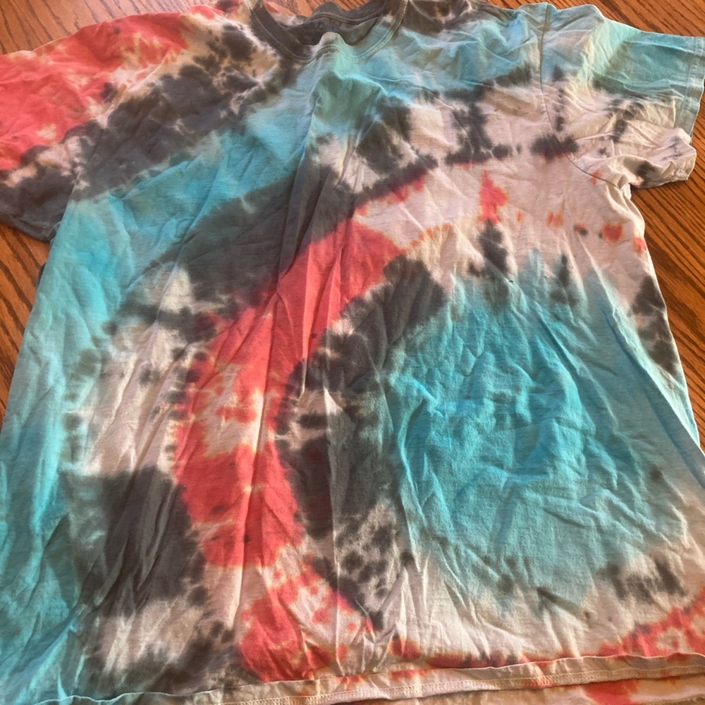 Women’s xl tie dye short sleeve
